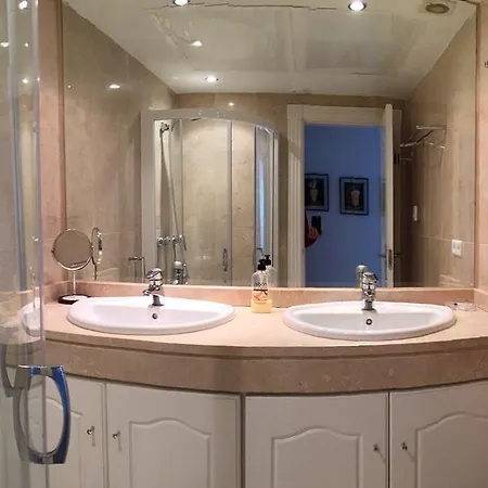 Sinfonia Del Mar Apartmán Estepona