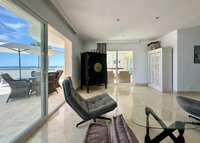 Sinfonia Del Mar Also Long Term Estepona