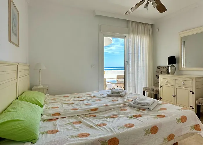 Sinfonia Del Mar Also Long Term Estepona