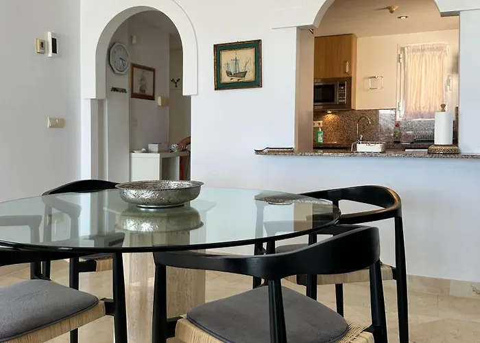 Sinfonia Del Mar Also Long Term Εστεπόνα